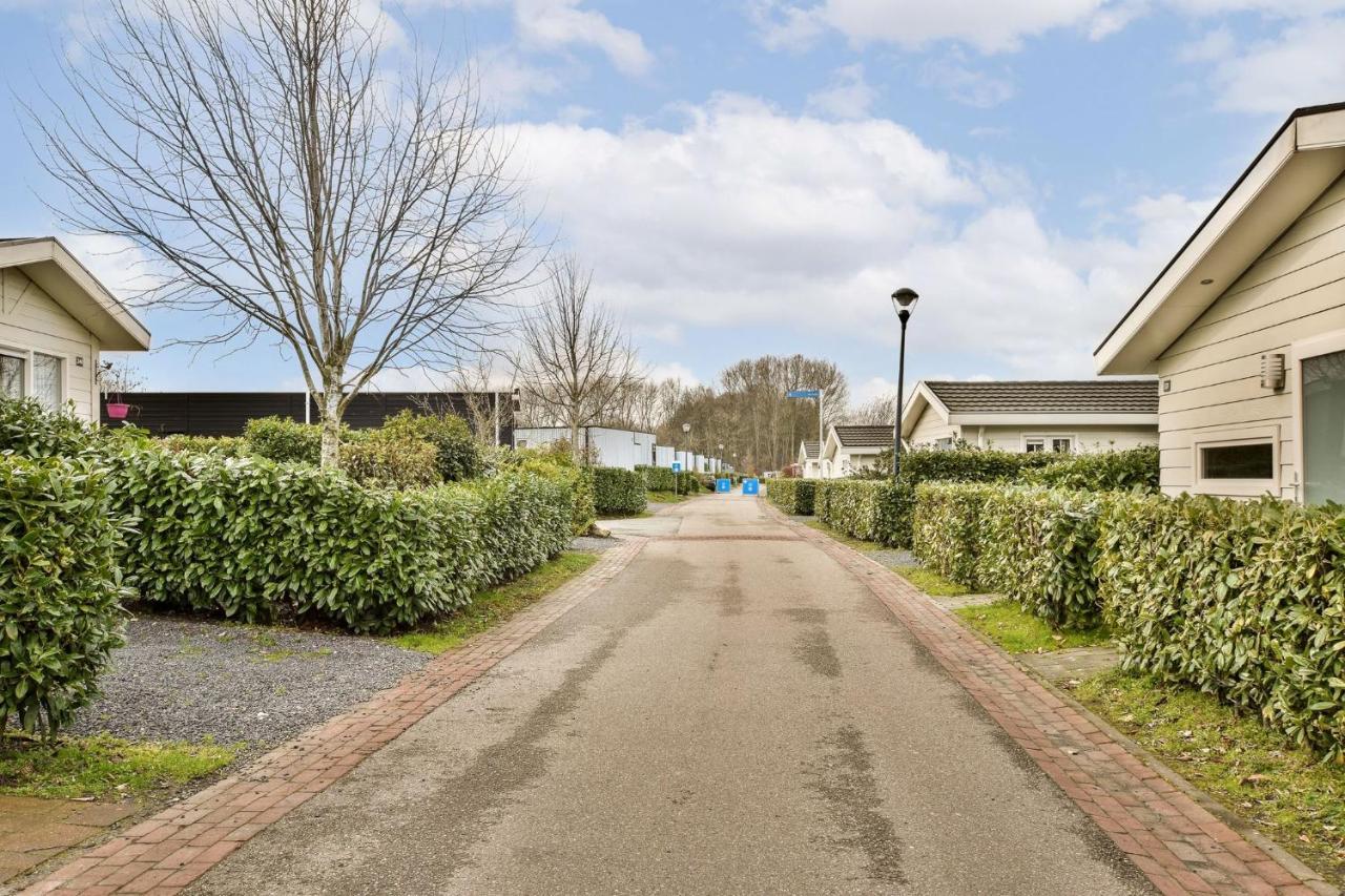 Europarcs Spaarnwoude Te Amsterdam Halfweg Exterior photo